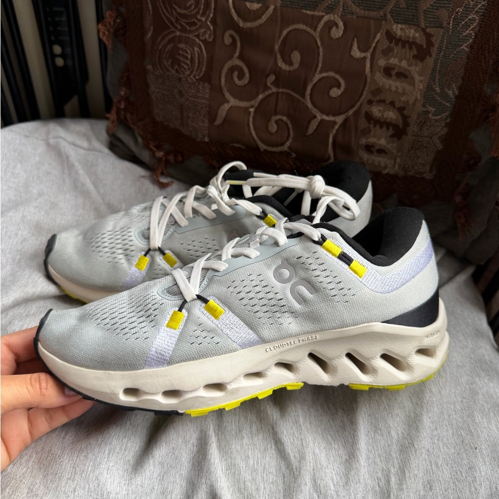 On Running Men's Light Gray and Yellow Cloudmonster Sneakers